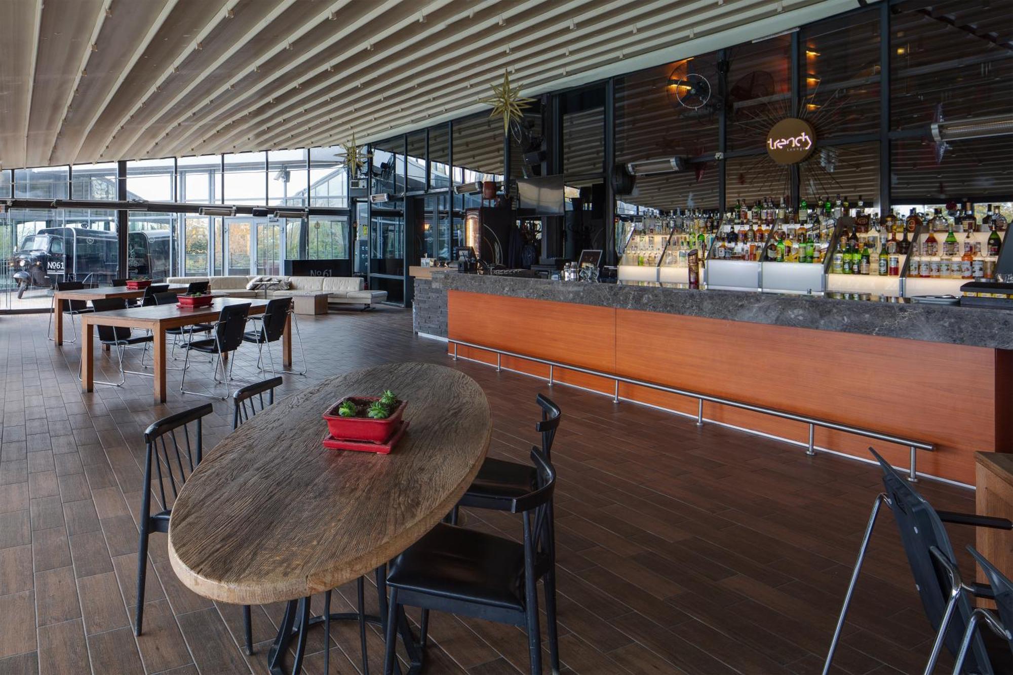 Sheraton Istanbul Atakoy Hotel Exterior foto The bar at the 100th floor